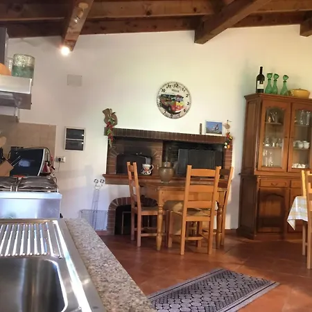 Casa Gemelli Apartment Capolona